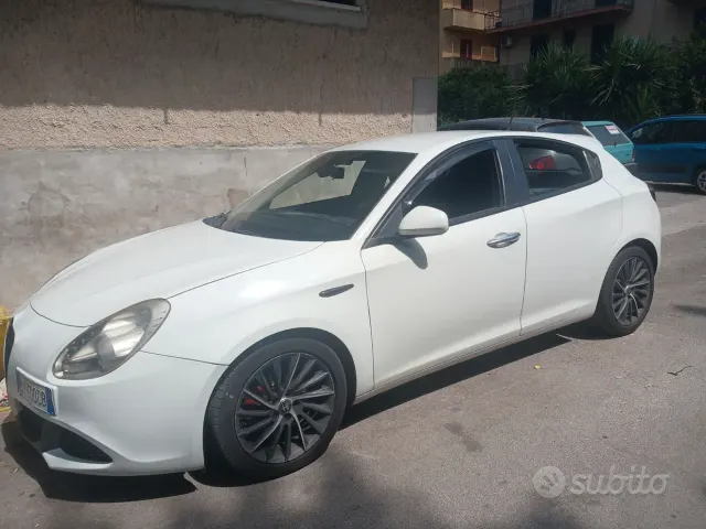Alfa Romeo Giulietta (2010-21)