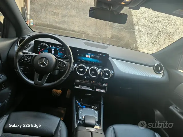 Mercedes-Benz GLA (H247)