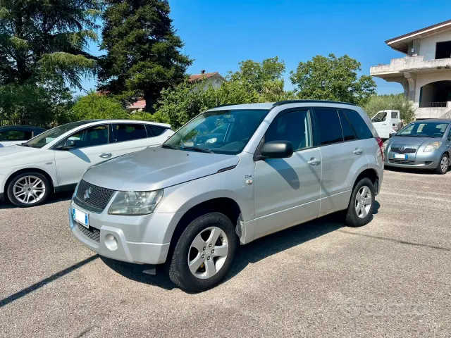 Suzuki Grand Vitara 2ª