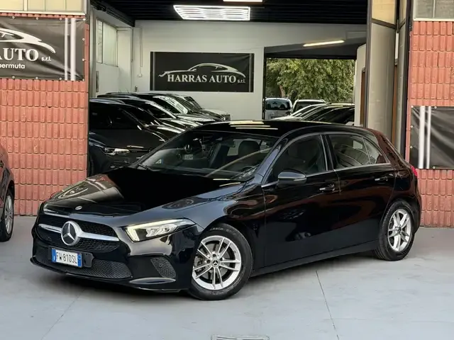 Mercedes-Benz A 180
