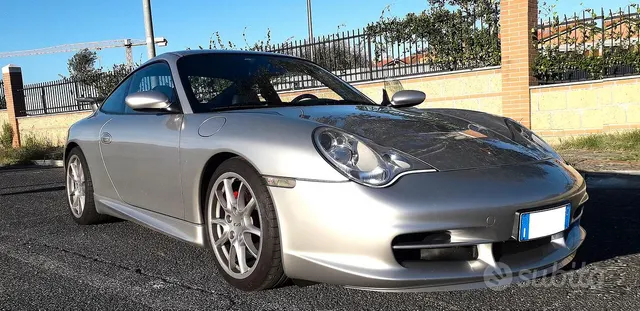 Porsche 911 (996)