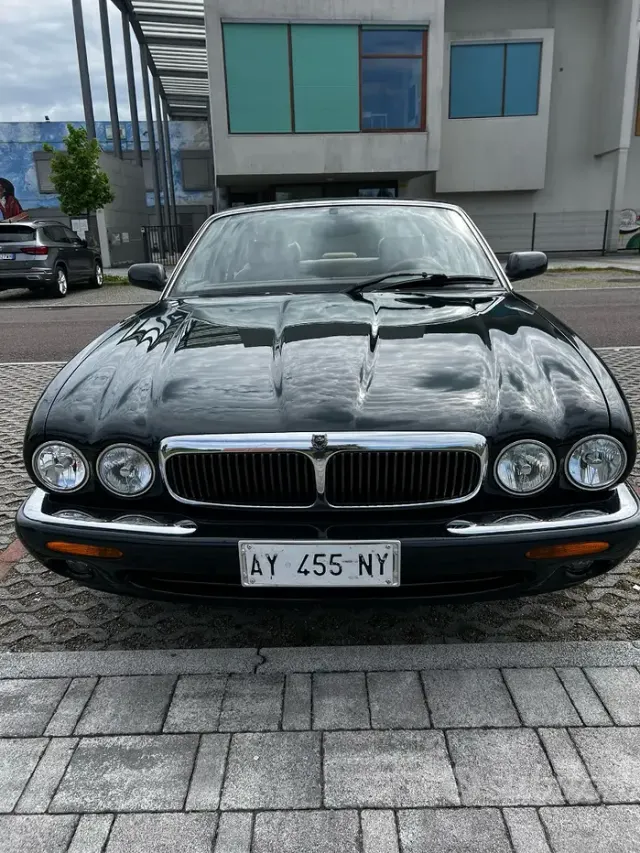 Jaguar XJ6/XJ12 (1968-86)
