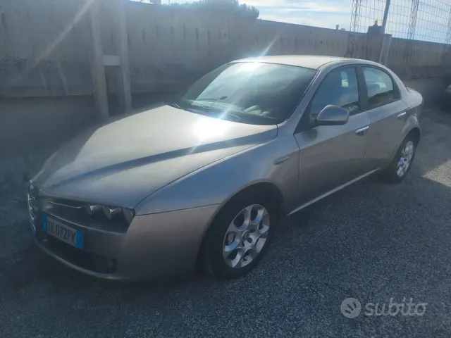 Alfa Romeo 159