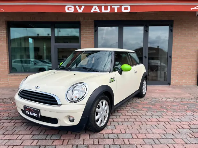 MINI Mini 3ª serie (R56)