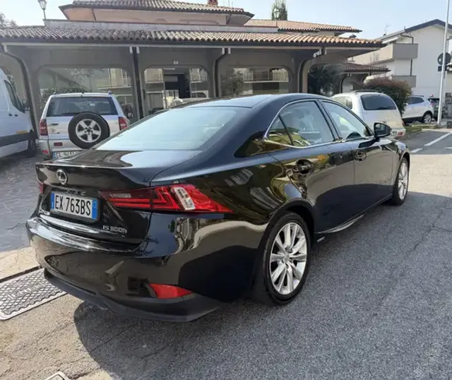 Lexus IS 300