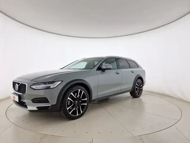 Volvo V90 Cross Country