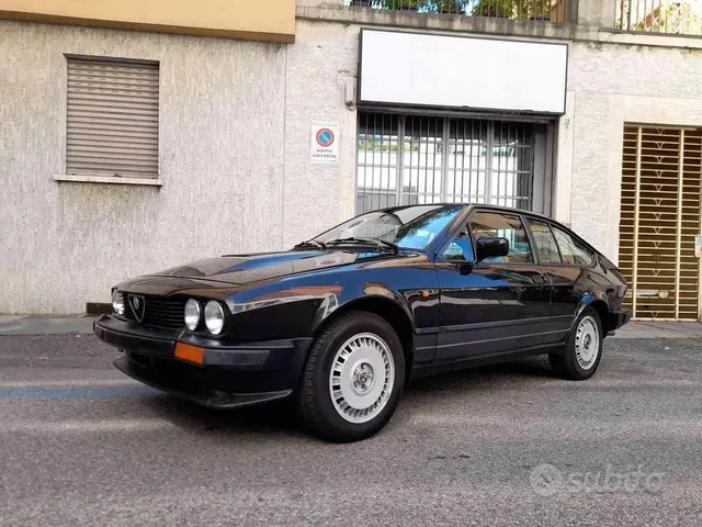 Alfa Romeo Alfetta GT/GTV