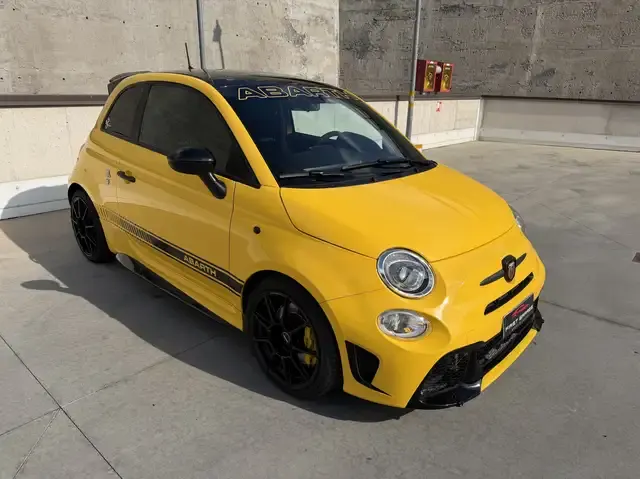 Abarth 595 Competizione