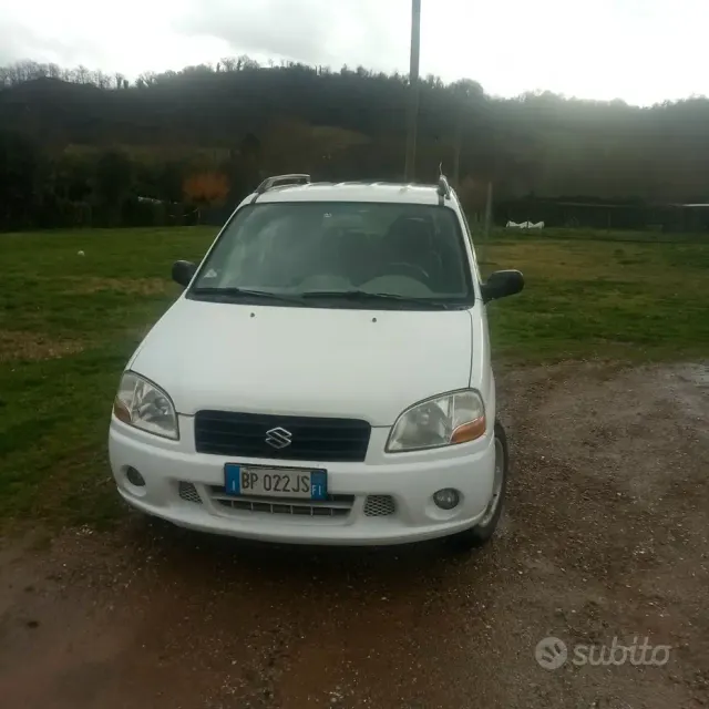Suzuki Ignis 1ª serie