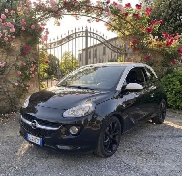 Opel Adam