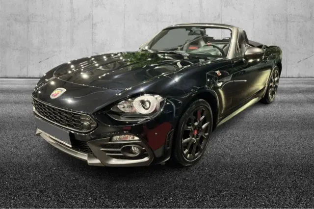 Abarth 124 Spider
