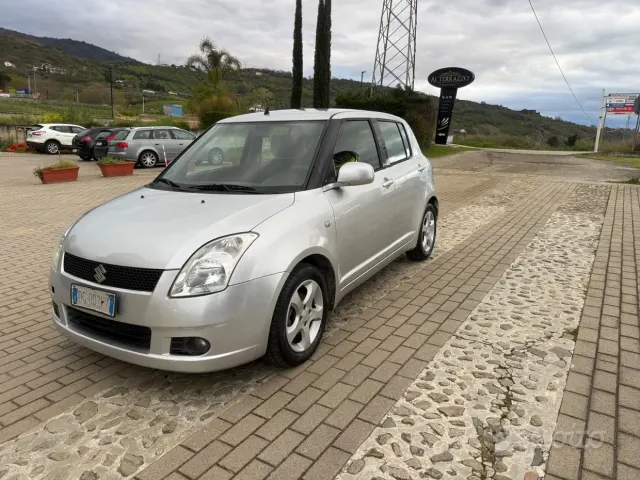 Suzuki Swift (2005-2010)