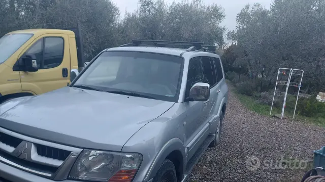 Mitsubishi Pajero (2000-2007)