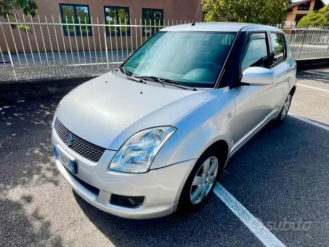 Suzuki Swift (2005-2010)