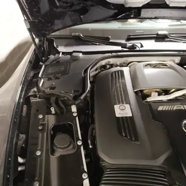 Mercedes-Benz SL 63 AMG
