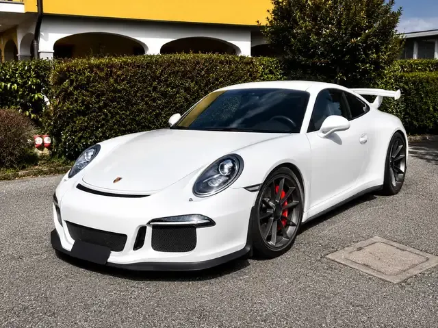 Porsche 991