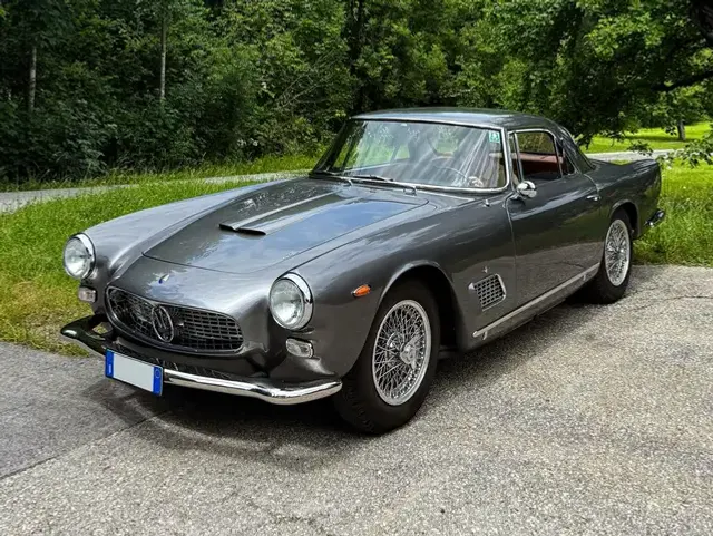 Maserati null