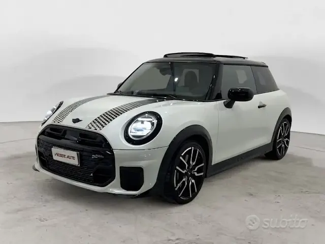 MINI Mini 5ª serie (F66)