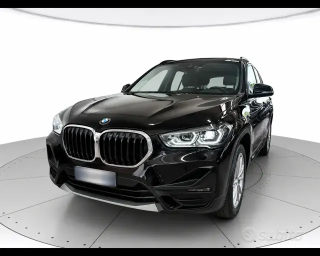 BMW X1 (F48)