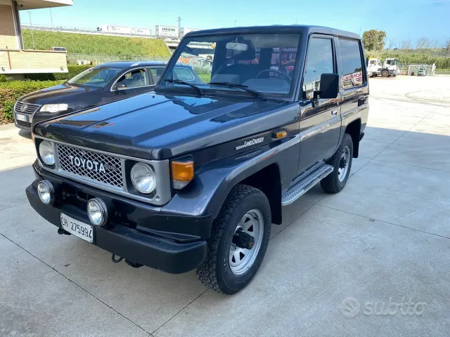 Toyota Land Cruiser