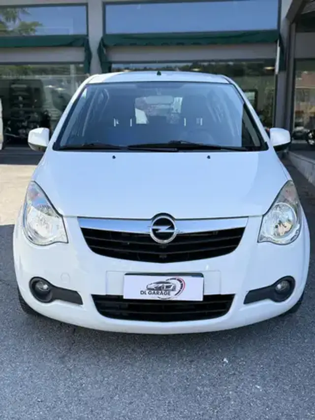 Opel Agila