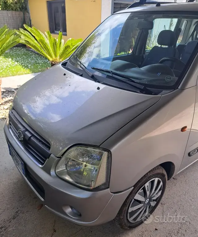 Suzuki Wagon R+
