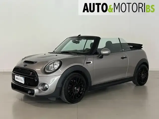 MINI Cooper Cabrio