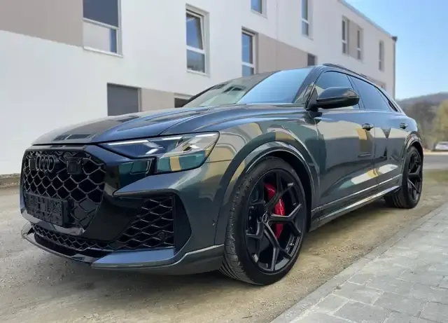 Audi RS Q8
