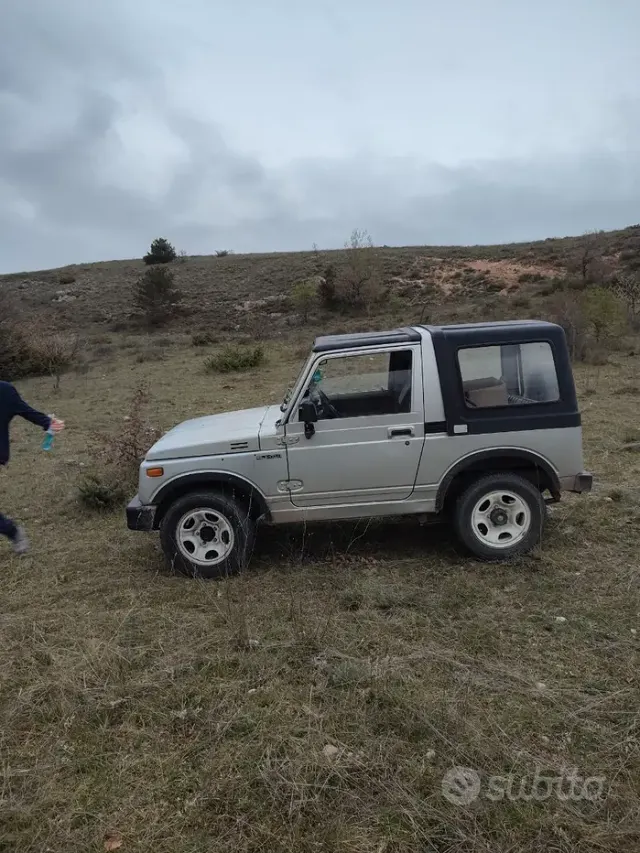 Suzuki SJ400/Samurai