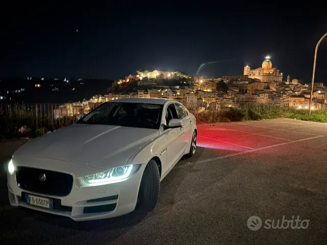 Jaguar XE (X760)