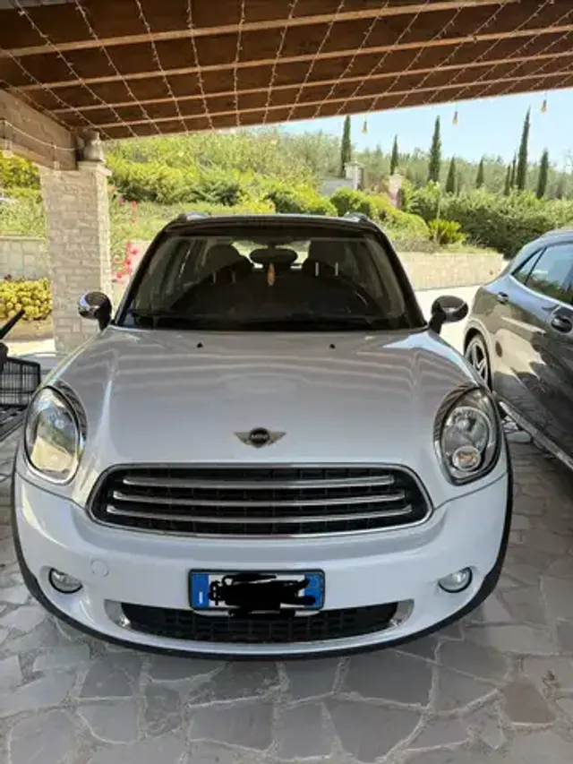 MINI Cooper D Countryman