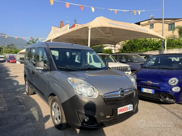 Opel Combo Tour