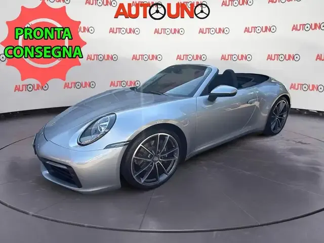 Porsche 992