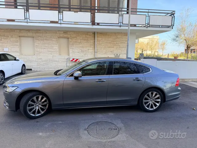 Volvo S90(2016-2024)