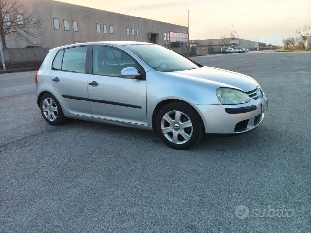Volkswagen Golf 5ª serie
