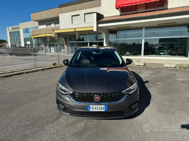 Fiat Tipo (2015-->)