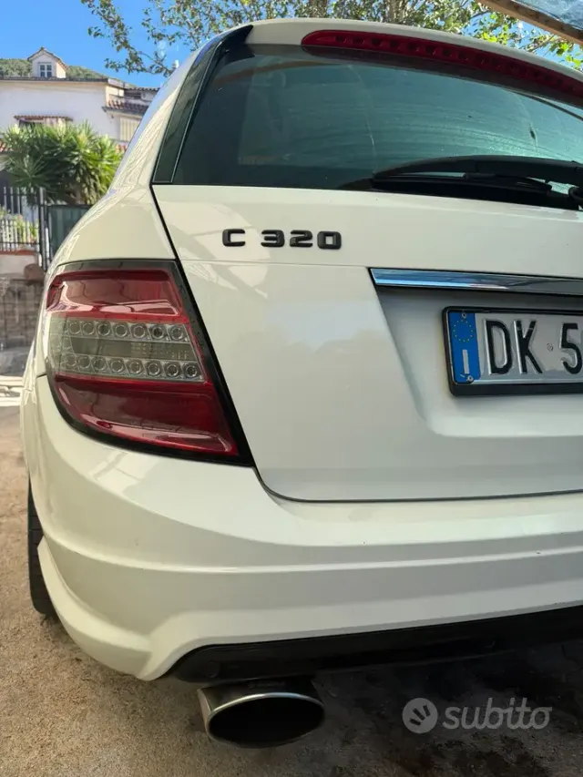 Mercedes-Benz Classe C (W/S204)