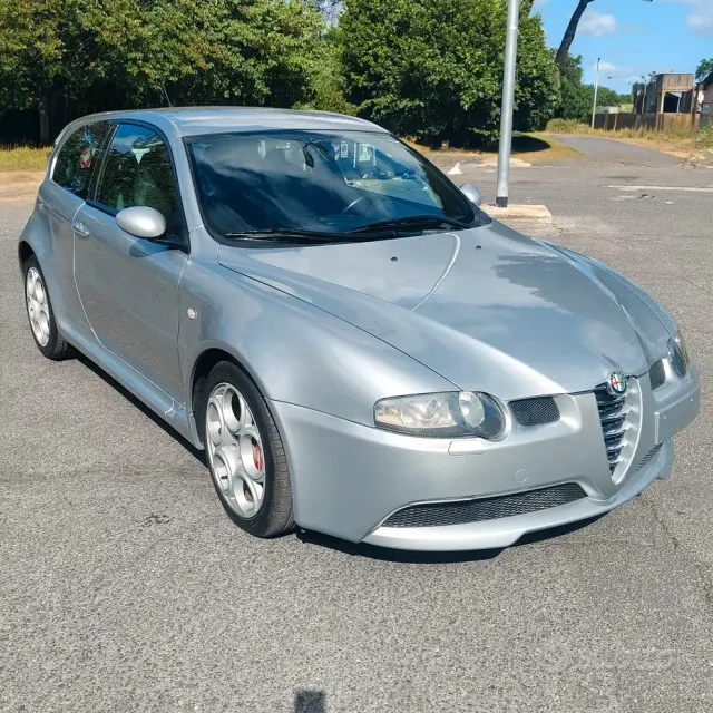 Alfa Romeo 147