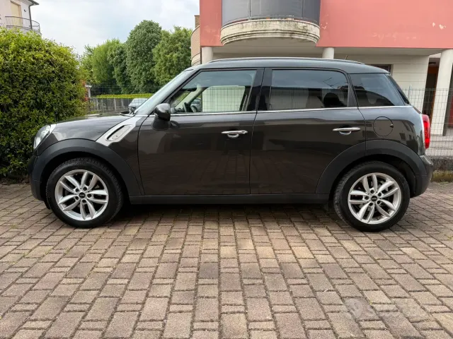 MINI Mini Countrym.(R60)