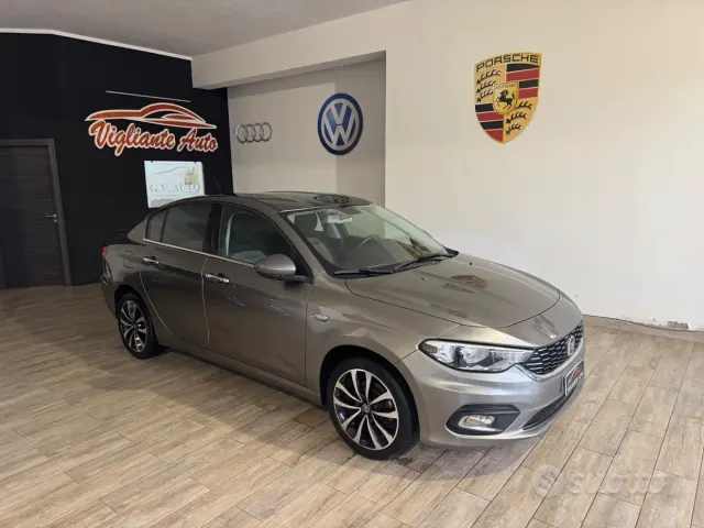 Fiat Tipo (2015-->)