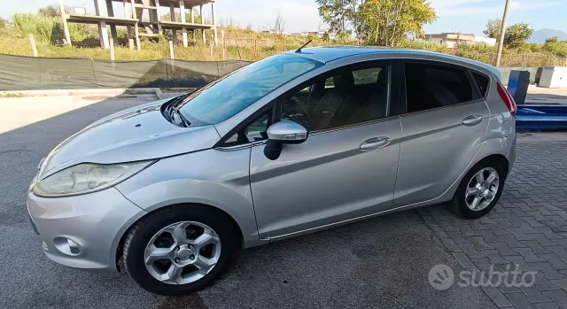 Ford Fiesta 5ª serie