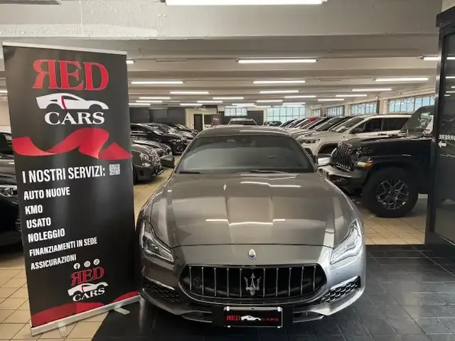 Maserati Quattroporte