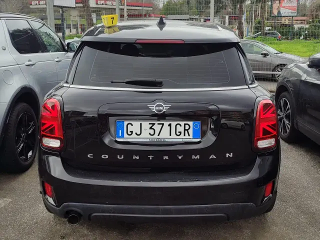 MINI One D Countryman