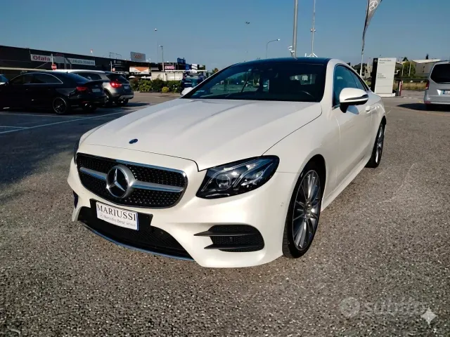 Mercedes-Benz Classe E Cpé (C207)