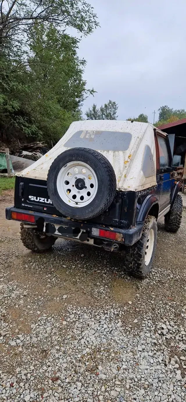 Suzuki SJ400/Samurai