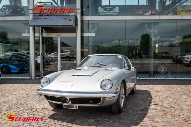 Maserati null