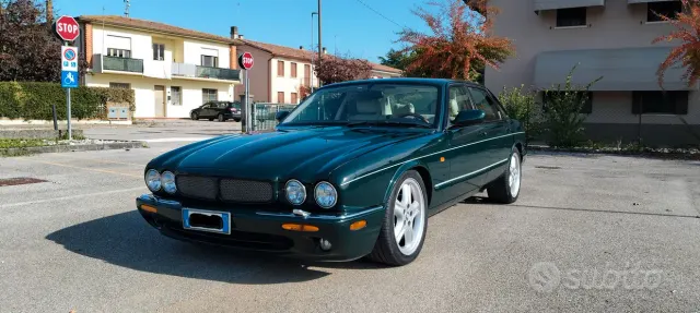 Jaguar XJ (X350-X358-X359)