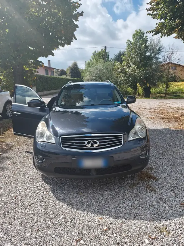 Infiniti EX