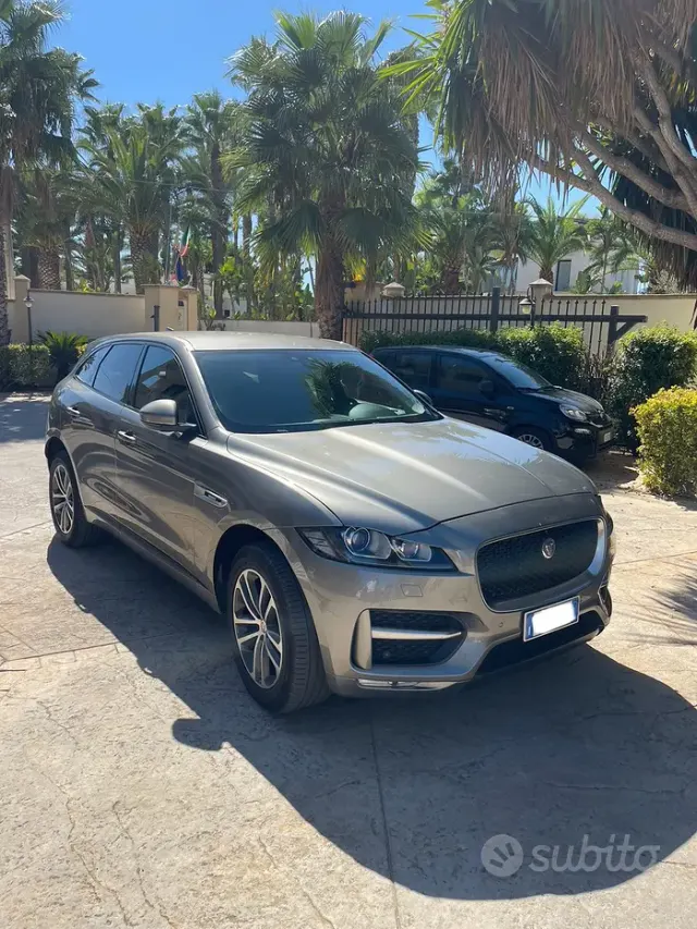 Jaguar F-Pace (X761)