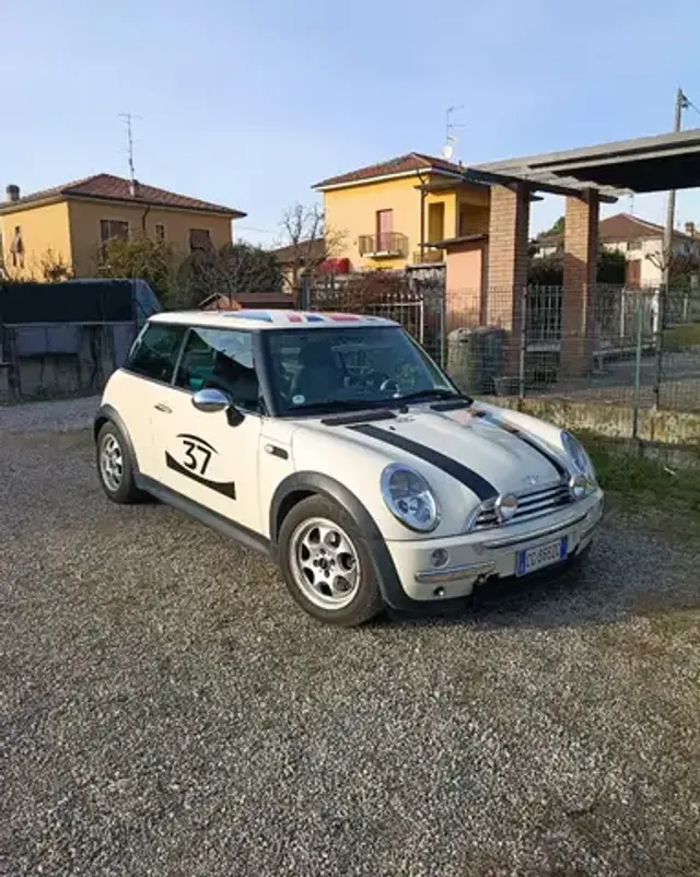 MINI One D